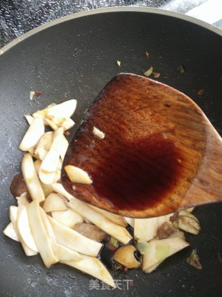 Stir-fried Rapeseed with Pleurotus Eryngii recipe