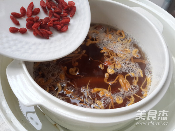 Stewed Pork Bone with Cordyceps Flower and Yam recipe