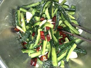 #凉饭菜#crispy Mixed Cucumber recipe