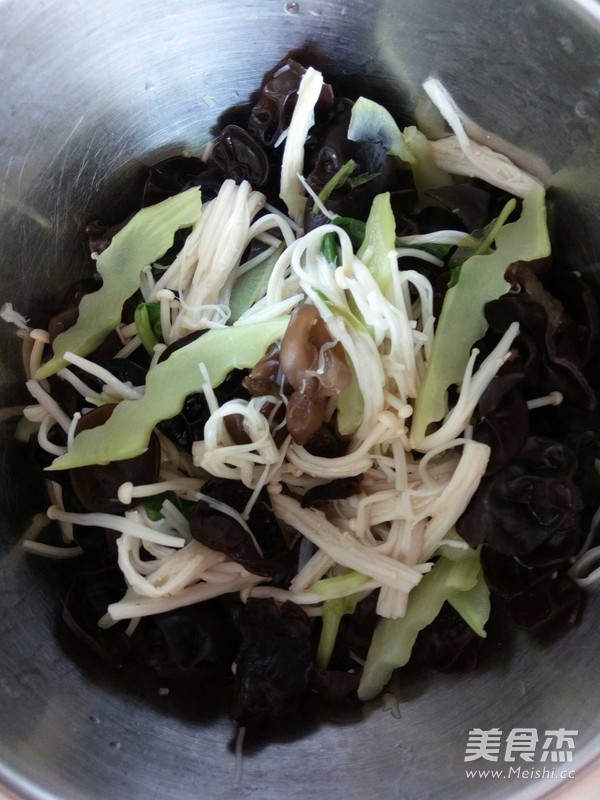 Fungus Enoki Mushroom with Cold Dressing recipe