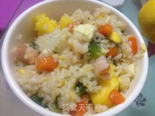 Pineapple Seafood Rice recipe