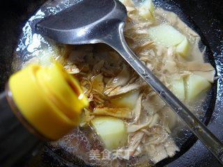 Potatoes with Bamboo Shoots recipe