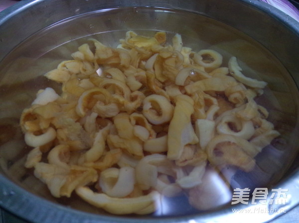 Cabbage Heart Mixed with Jellyfish Skin recipe