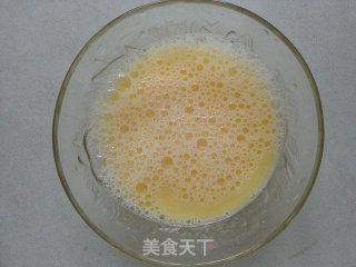 Steamed Eggs in Lotus Root Box recipe