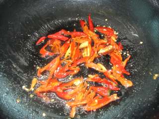 Hakka Dishes ------ Dry-boiled Little River Fish recipe