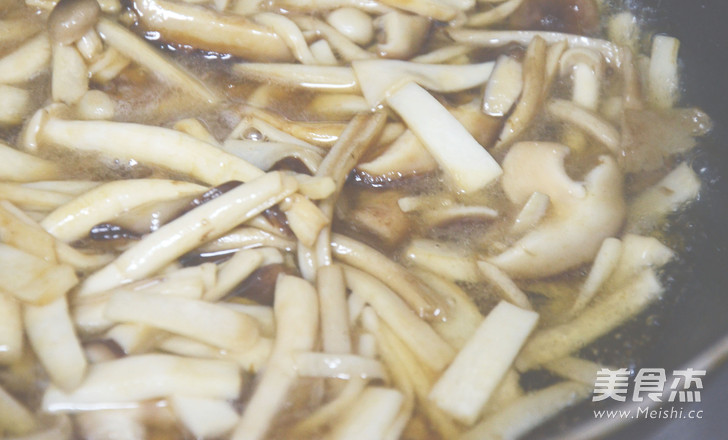 Weishan Commune Liuyang Dishes: Tea Oil Braised Miscellaneous Fungi recipe