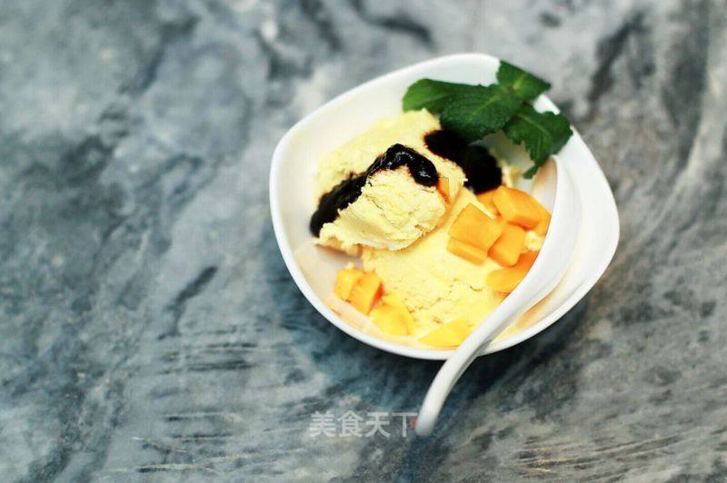 Black Garlic Mango Ice Cream
