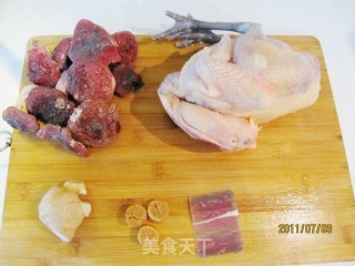 [fujian] Red Mushroom Chicken Soup recipe