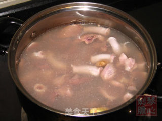 Hakka Whole Pig Soup recipe