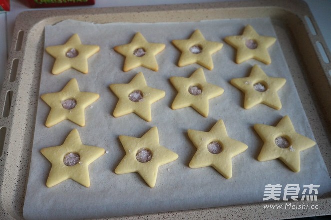 Caramel Core Icing Biscuits recipe