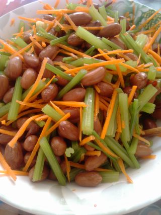 Celery and Peanuts for Summer Appetizers recipe