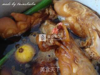 Sauce Pork Trotters recipe