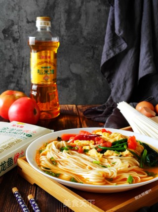 Tomato and Egg Noodles recipe