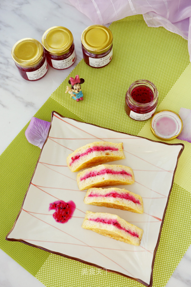 Dragon Fruit Jam West Toast recipe