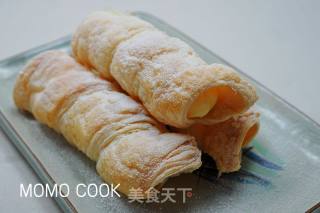 Simple and Delicious Melaleuca Crisp Custard Roll recipe