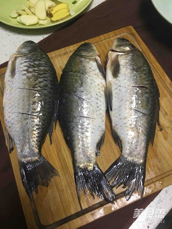 Scallion Crucian Carp recipe