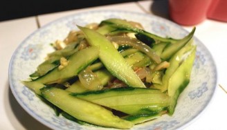 Jellyfish Mixed with Cucumber recipe