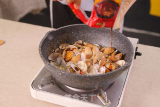 Luxurious Seafood Haohuan Snail Snail Noodles recipe