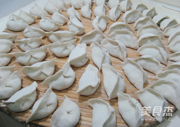 Canola, Shiitake, Fungus Dumplings recipe