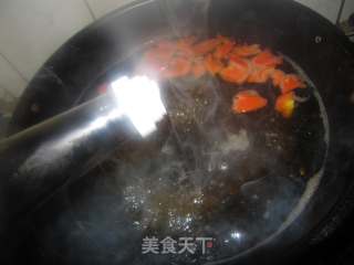 Tomato Beef Noodle Soup recipe