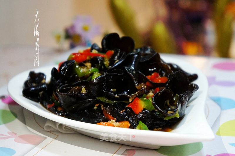 #trust之美#sour and Spicy Black Fungus recipe