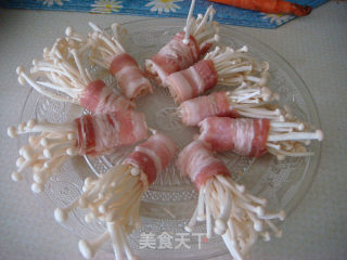 Bacon Enoki Mushroom Roll recipe