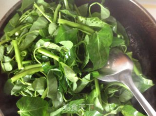 Stir-fried Water Spinach recipe