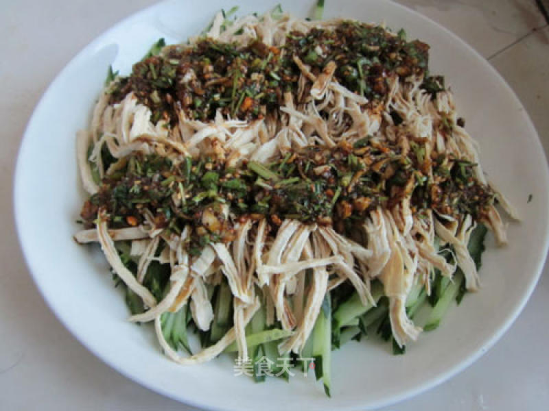 Shredded Chicken and Cucumber Salad recipe