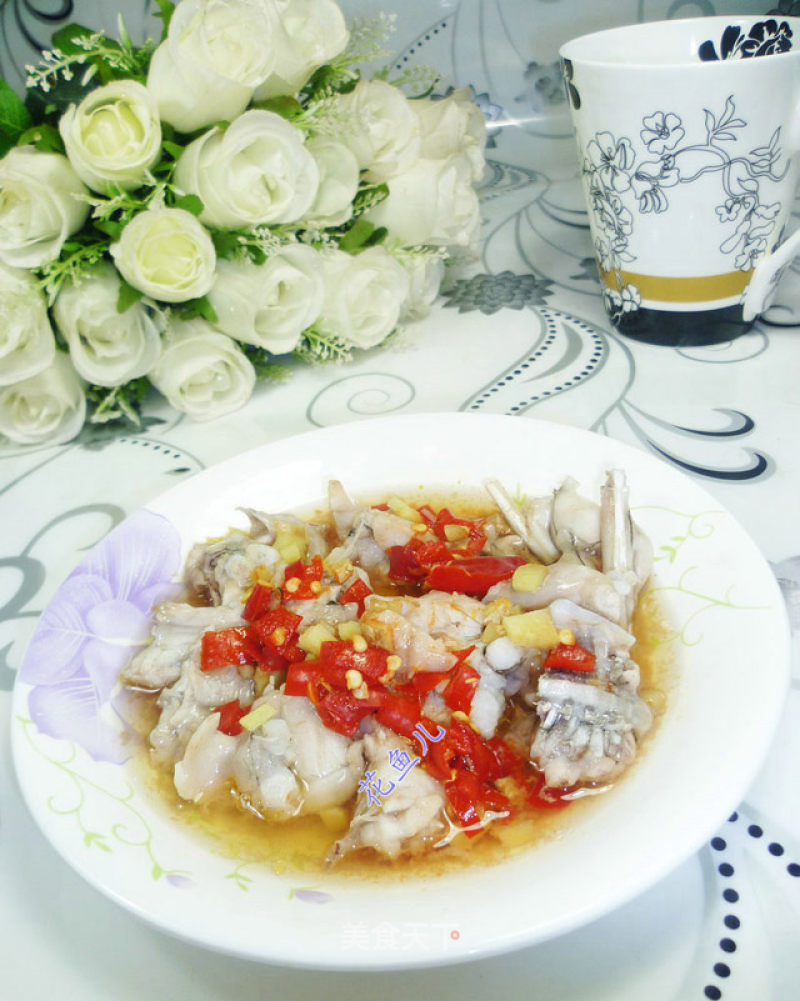 Steamed Bullfrog with Chopped Peppers recipe