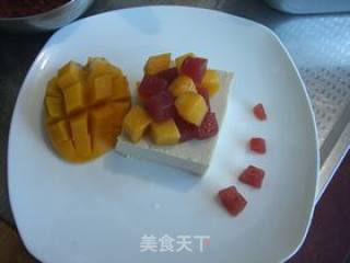 Tofu with Mango and Hawthorn Mixed with Milk recipe