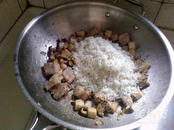Braised Rice with Taro Ribs recipe