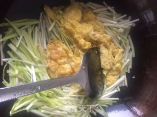 Scrambled Eggs with Chives recipe