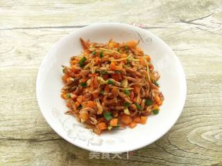 Fried Dried Small River Prawns with Carrots recipe