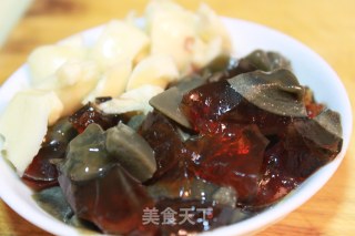 Chinese Wolfberry Leaves in Soup recipe