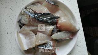 Grilled Silver Carp with Pickles recipe