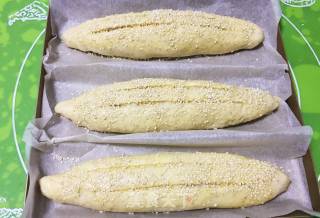Whole Wheat Red Date Sesame Bread recipe
