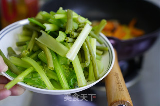 Vegetarian Six-flavor Stir-fry recipe