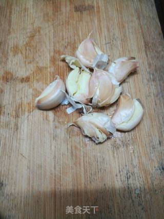 Stir-fried Loofah with Garlic recipe