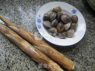 Whip Bamboo Shoots Round Clam Soup recipe