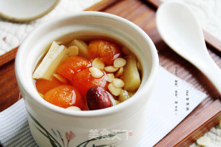 [stewed Papaya with Apricot, Sweet Cane and Snow Fungus] recipe