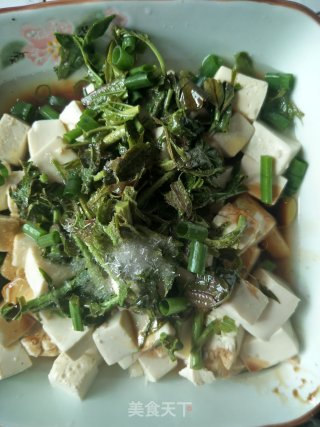 Tofu with Chun Sprouts recipe