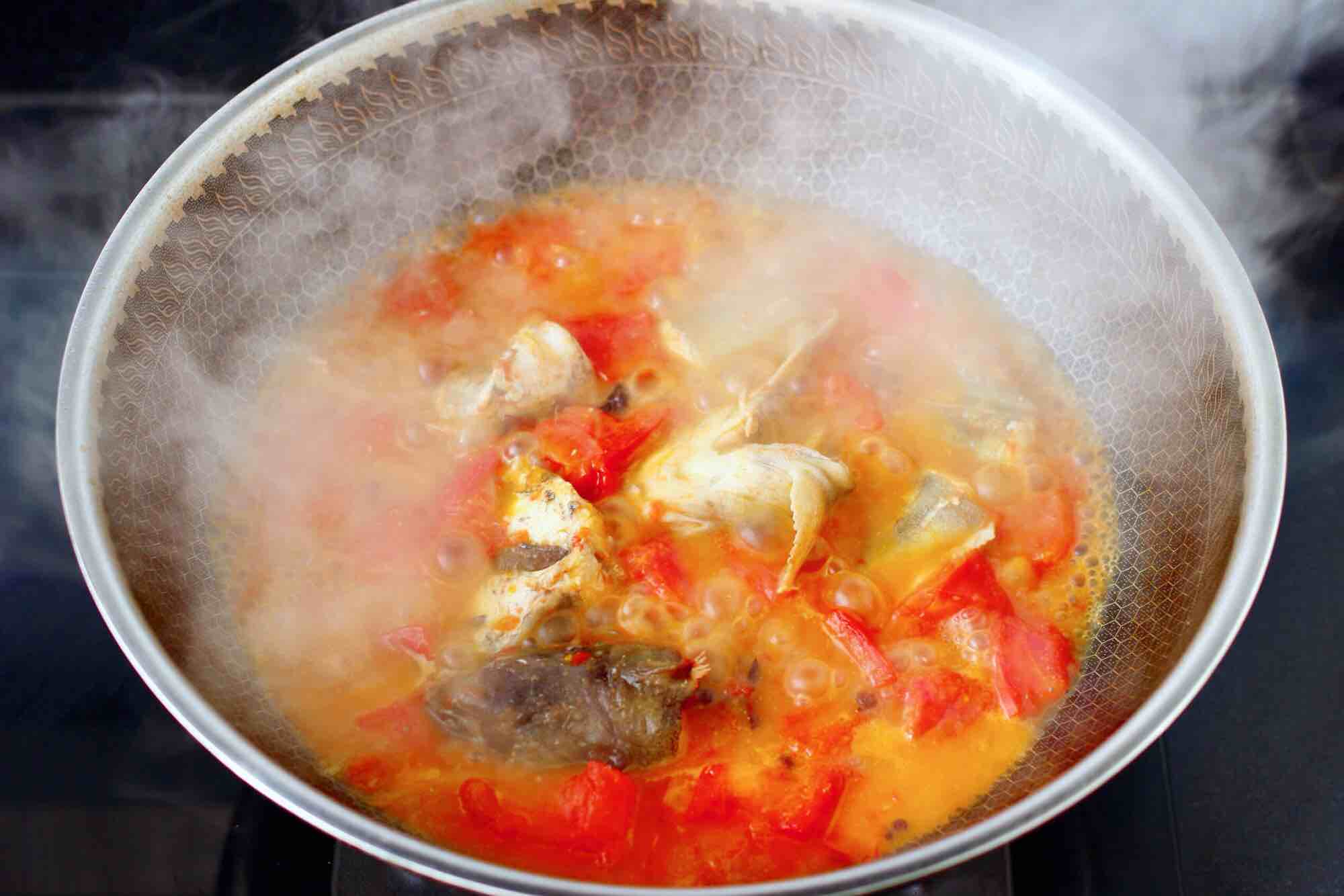 Sour Soup Tomato Sea Catfish recipe