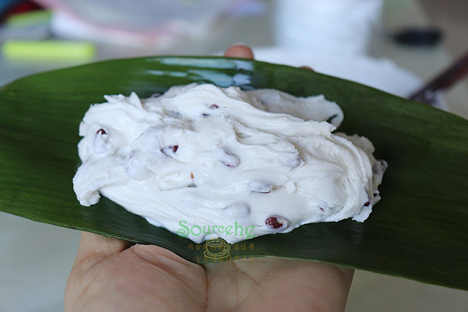 Banana Leaf Rice Cake recipe