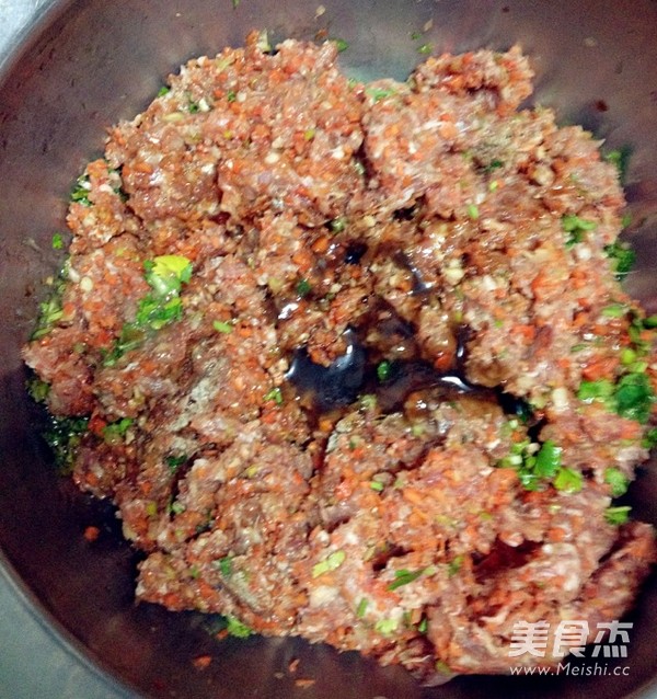 New Year's Eve Dinner in Southwestern Shandong: Lamb and Carrot Dumplings recipe