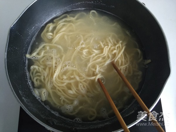 Chicken Shredded Sesame Sauce Noodles recipe