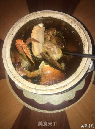 Braised Matsutake with Spare Ribs and Crab Soup recipe