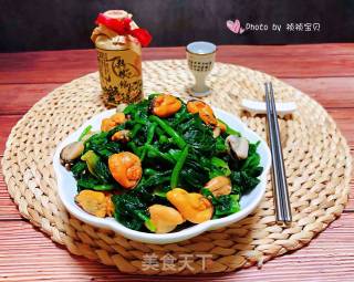 Spinach Mixed with Sea Rainbow recipe