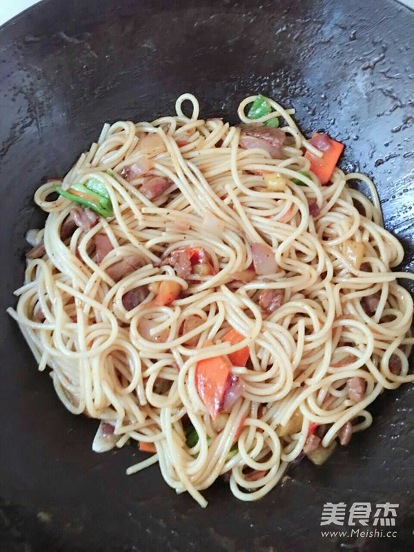 Black Pepper Beef Tenderloin Pasta recipe