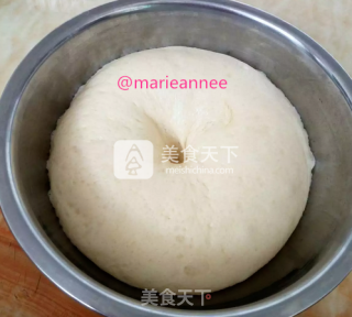 Hand Kneaded Bean Paste Flower Bread recipe