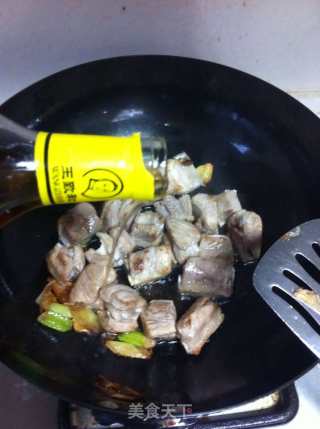 Braised Pork Ribs with Beans recipe